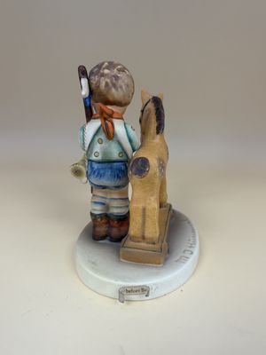 Figurine. Germany. Hummel. #20 "Prayer Before Battle". TMK 5 (1972-1979). 4.25"H