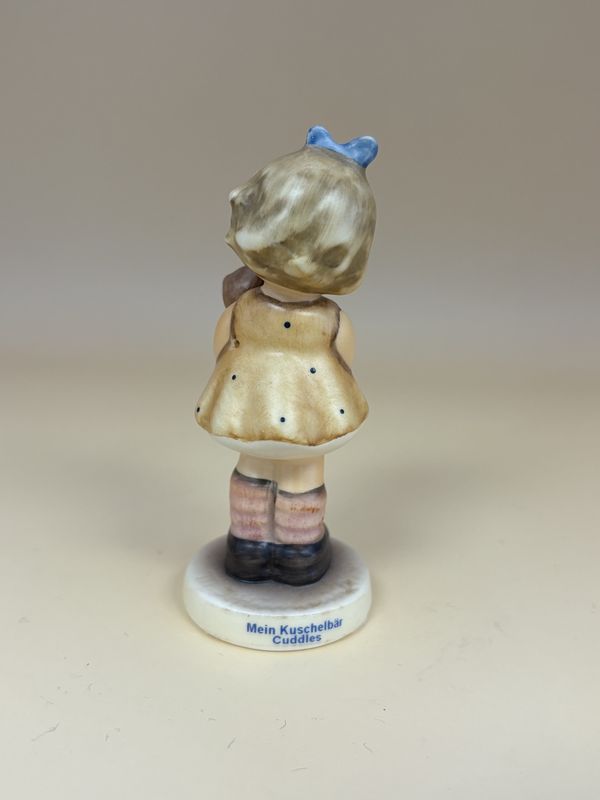 Figurine. Germany. Hummel. #204 9/A  "My Cuddly". TMK 7 (1991-2000).  3.5"H