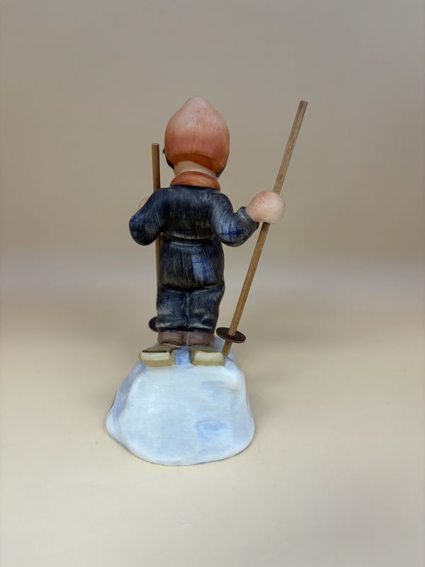 Figurine. German. Hummel. #59 "Skier". TMK 3SS (1960-1972). 5"H