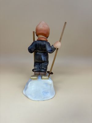 Figurine. German. Hummel. #59 "Skier". TMK 3SS (1960-1972). 5"H