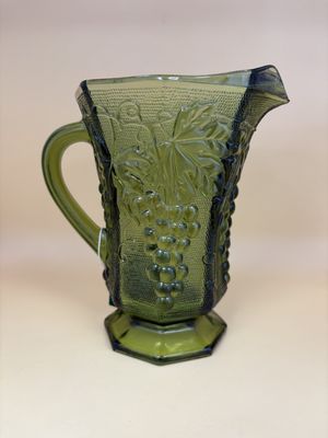 Glass. USA. Anchor Hocking. EAPG Pitcher. Green Grapes.  6.75"H