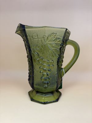 Glass. USA. Anchor Hocking. EAPG Pitcher. Green Grapes.  6.75"H