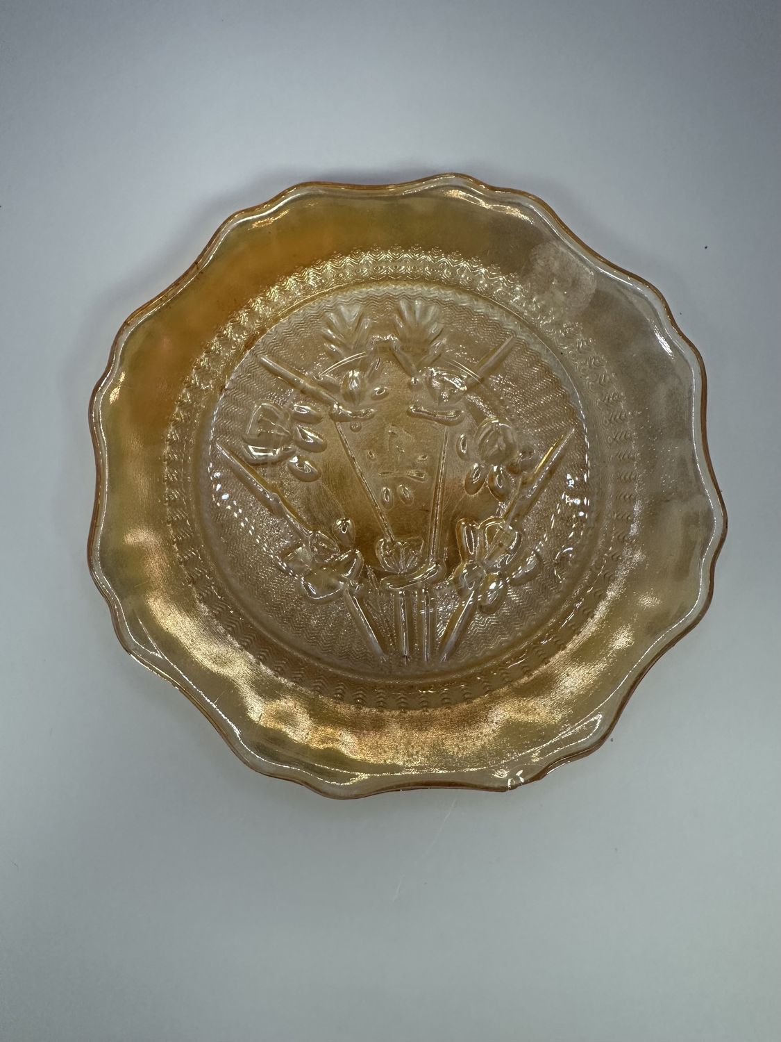 Glass. USA. Jeanette. Carnival Marigold and Iris. Plate. 6&quot;W