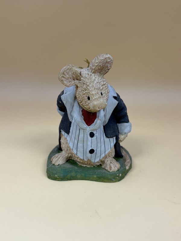 Figurine. USA. Wildwood Gifts. &quot;Albert&quot;. Mouse in Tuxedo Jacket. 1989. 3.5&quot;H