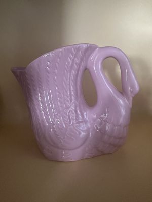 Ceramic. Portugal. Vase/Planter. Pink Swan. 6.5"H