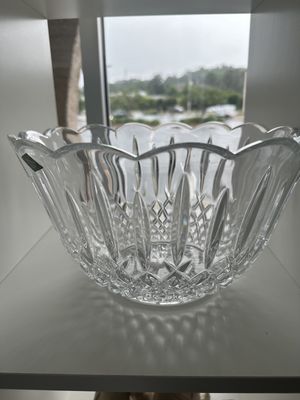 Crystal. Ireland. Shannon Crystal. Punch Bowl. 11.5"W x 6.75"H