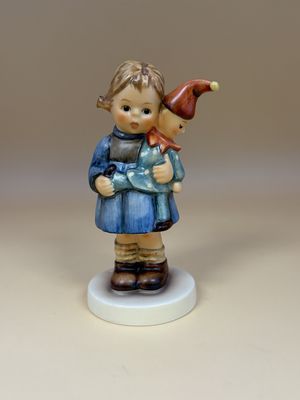 Figurine. Germany. Hummel. #536 3/10. "Christmas Surprise" w/Box. TMK 7 (1991-2000). 4"H