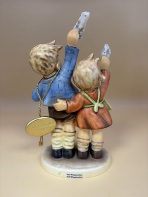 Figurine. German. Hummel. #153/I "Auf Wiedersehen" w/Box. TMK 8 (2000). 7"H