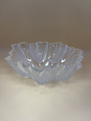 Glass. Germany. Mikasa. Satin Tulips Bowl. 7"W