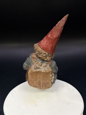 Sculpted Figure. USA. Tom Clark. Bailey. Shelf-sitter. Sleeping Gnome with Backpack. 1986. 4.5"H
