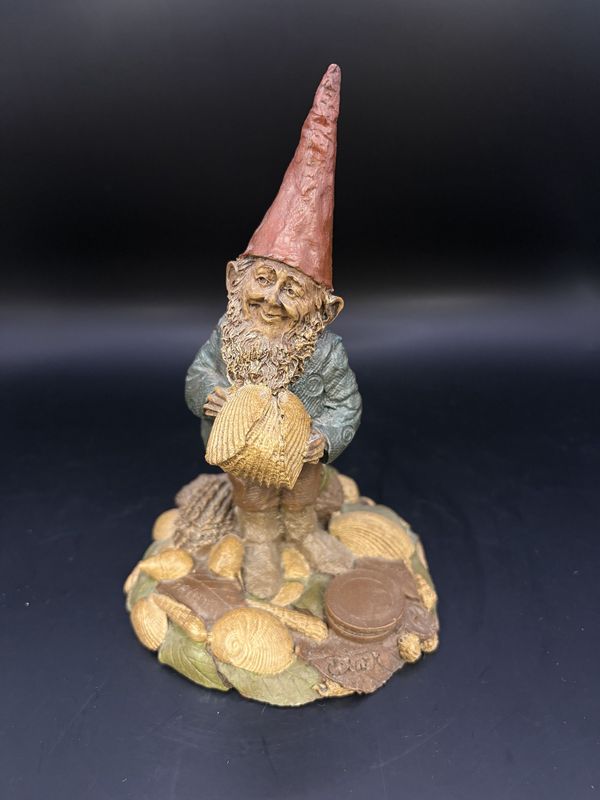 Sculpted Figure. USA. Tom Clark. Giovanni. Gnome Holding Seashells. 1984. Signed. 6.5&quot;H