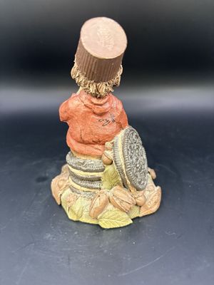 Sculpted Figure. USA. Tom Clark. Oreo. Signed. Gnome Eating an Oreo. 1986. 4.75"H