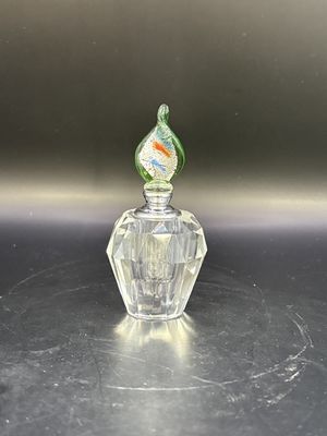 Glass. USA. Two's Company. Va Bene Murano Glass Perfume Bottle w/Green Stopper. NIB. 3.5"H