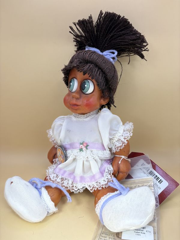 Doll. USA. Naber. Margi. 1996. 16&quot;H