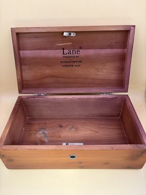 Jewelry Box. USA. Lane. Vintage Miniature Cedar Chest with Key. 8.75"W