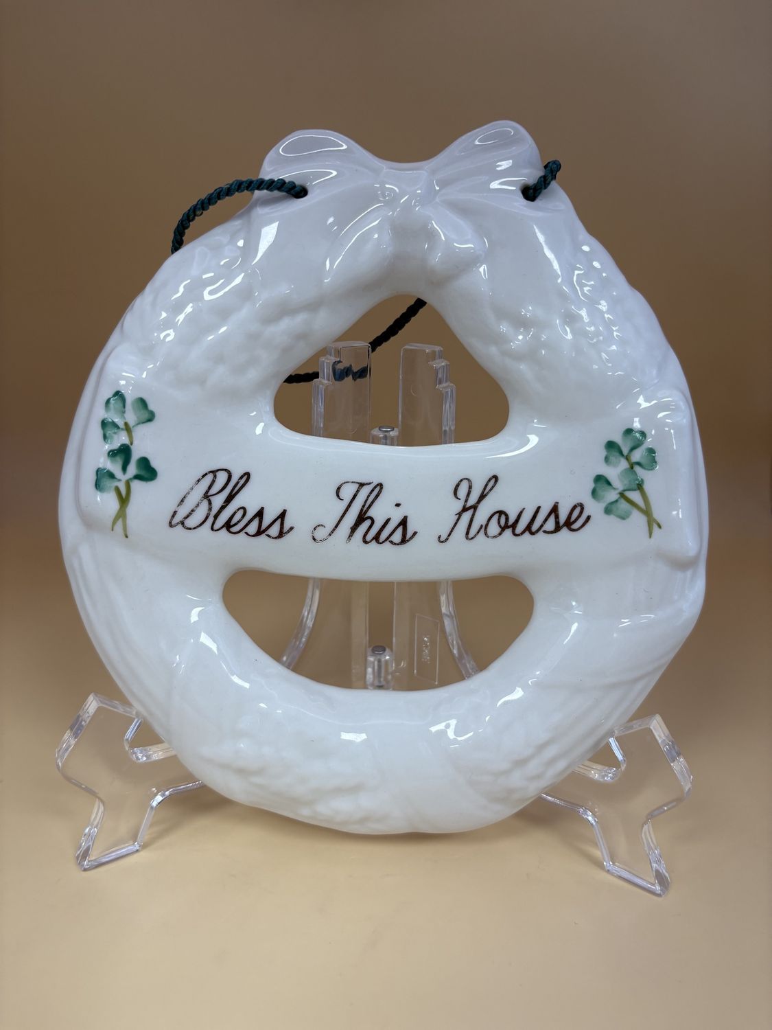 Porcelain. Ireland. Belleek. Blessing Wreath Ornament