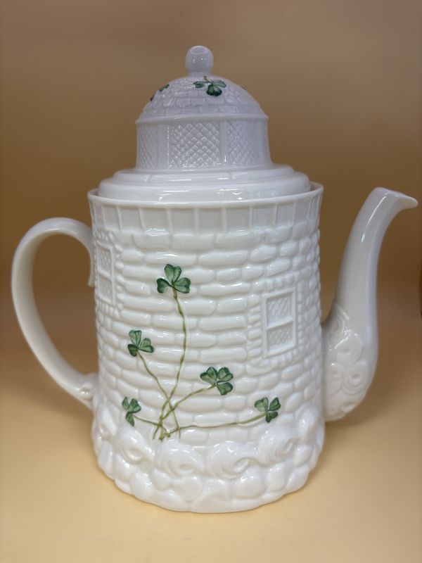 Porcelain. Ireland. Belleek. Shamrock Lighthouse Teapot. 7 3/4"H