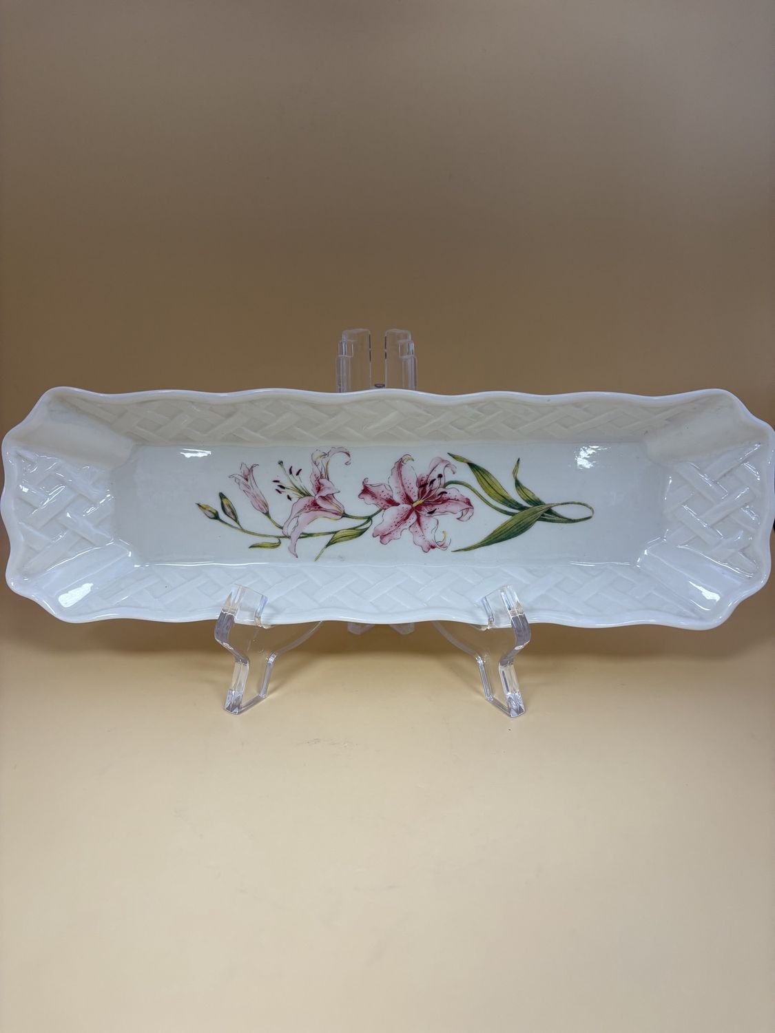 Porcelain. Ireland. Belleek. Pink Tiger Lilly Trellis Tray. 10&quot;L Blue Stamp.