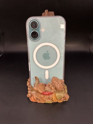 Sculpted Figure. USA. Tom Clark. Reston. Signed. Phone Holder or Bookstand: Gnome Resting at Base of Tree Trunk. 1986. 6.5''H