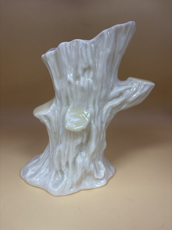 Porcelain. Ireland. Belleek. Tree Trunk Vase. 6.5&quot;H [6th Mark/Green]
