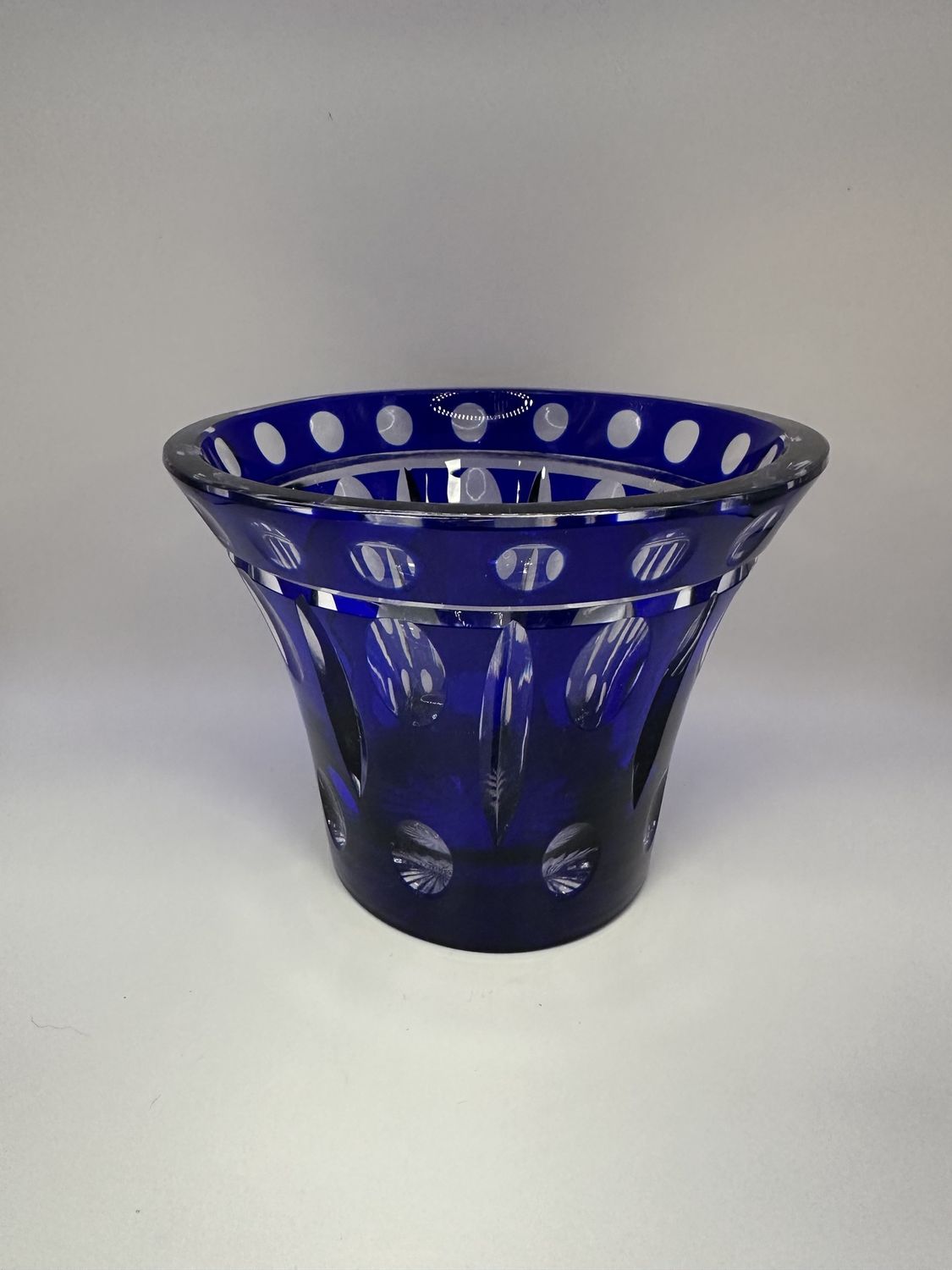 Crystal. Czech Republic. Flower Pot. Cobalt Blue, Cut-to-Clear. 6.25&quot;W x 5&quot;H