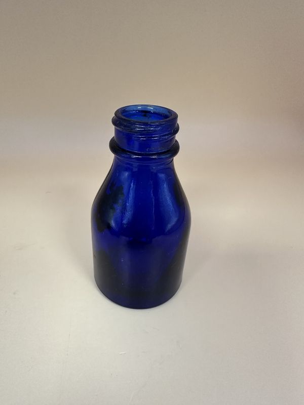Medicine Bottles. USA. Vicks. Vatranol Bottle. Cobalt Blue. 1940s. 3&quot;H