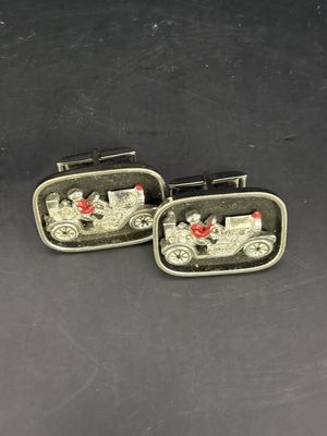 Jewelry. Cuff Links. USA. Swank. Black &amp; Silver Rectangular w/ a Classic Car &amp; Driver Design. Set of 2. 1.13"W