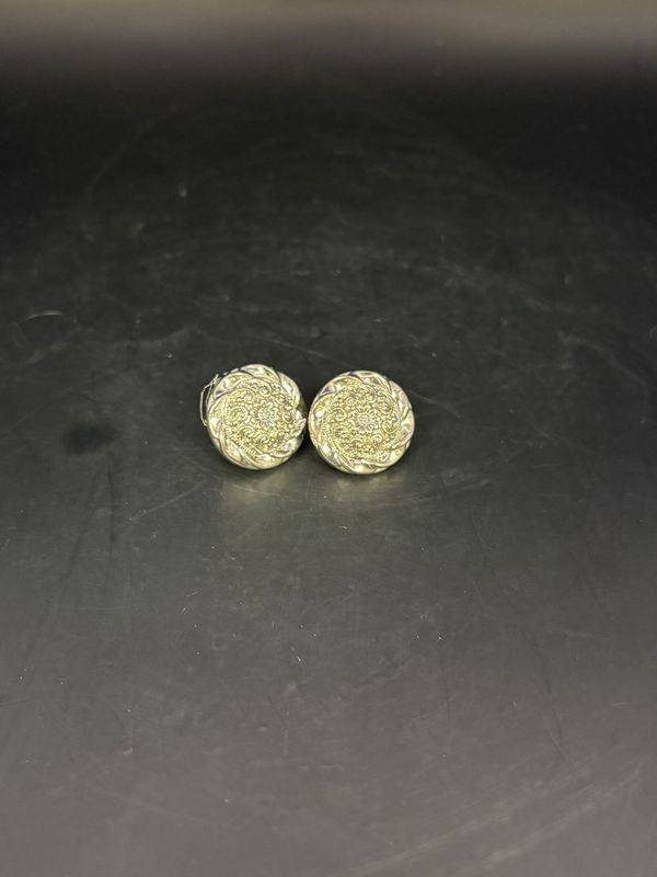 Jewelry. Earrings. Circular w/ Twisted Border and Flower in Center and Swirls Around Flower. 0.5&quot;H
