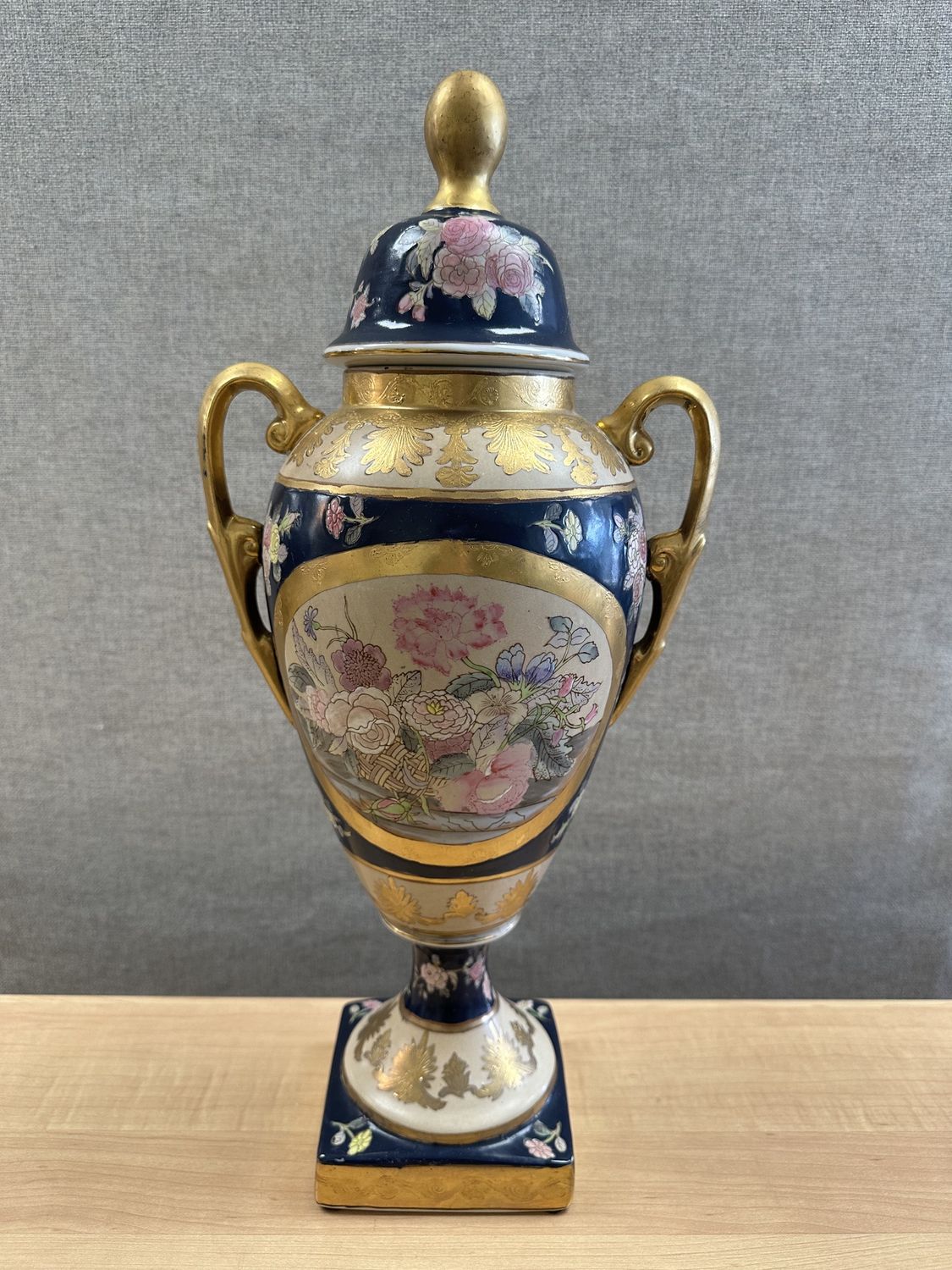 Vase. China. HFP Macau. Vintage Porcelain Urn Vase w/Lid &amp; 2 Handles.  Navy, w/Pink Floral Painting &amp; Gold Trim. 19&quot;H