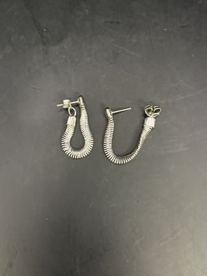 Jewelry. Earrings. Flexible Ribbed Hoops. 1"H