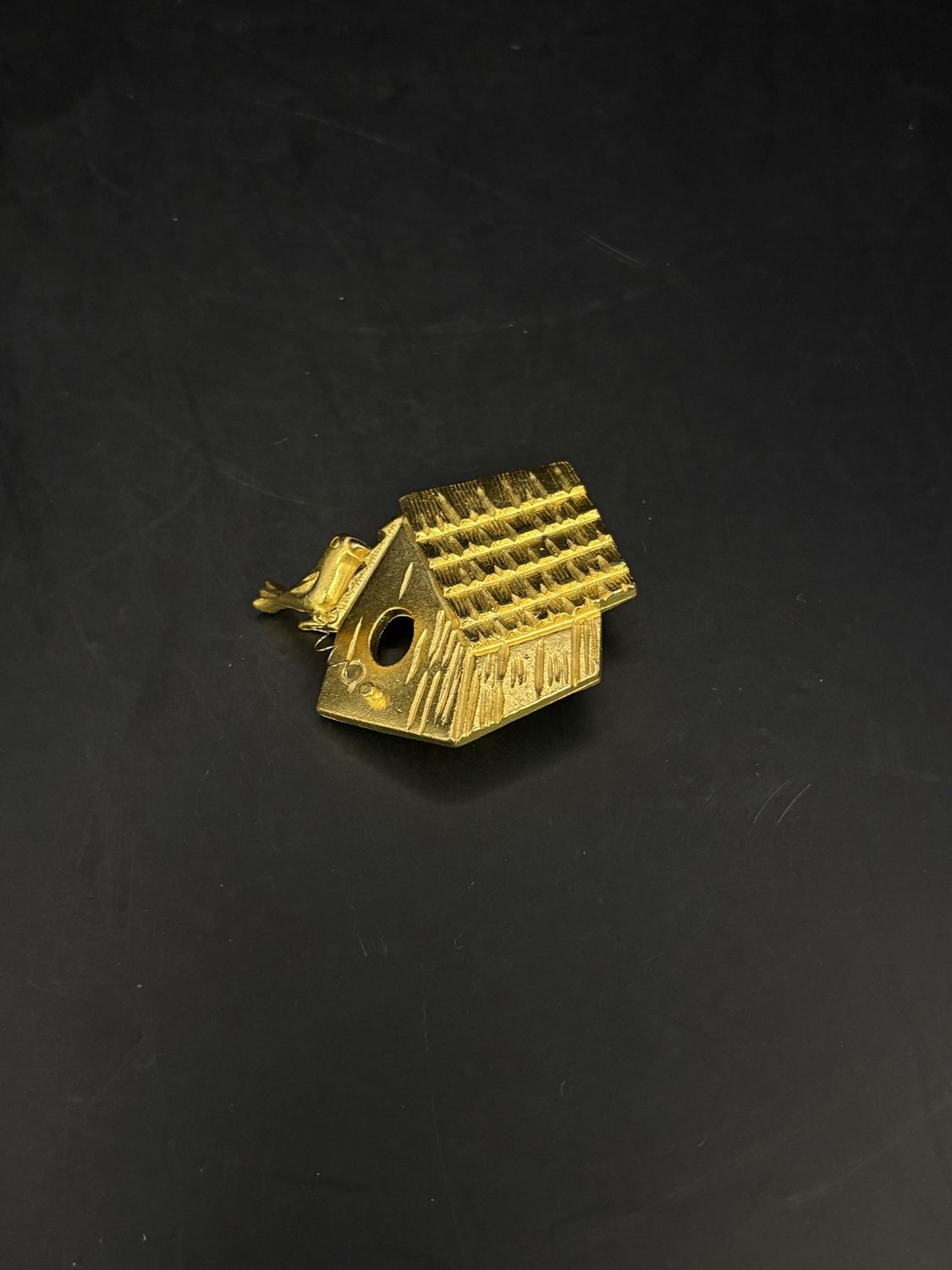 Jewelry. Pin. Gold Birdhouse w/ Bird on Coil Hanging Out. 1.25&quot;H