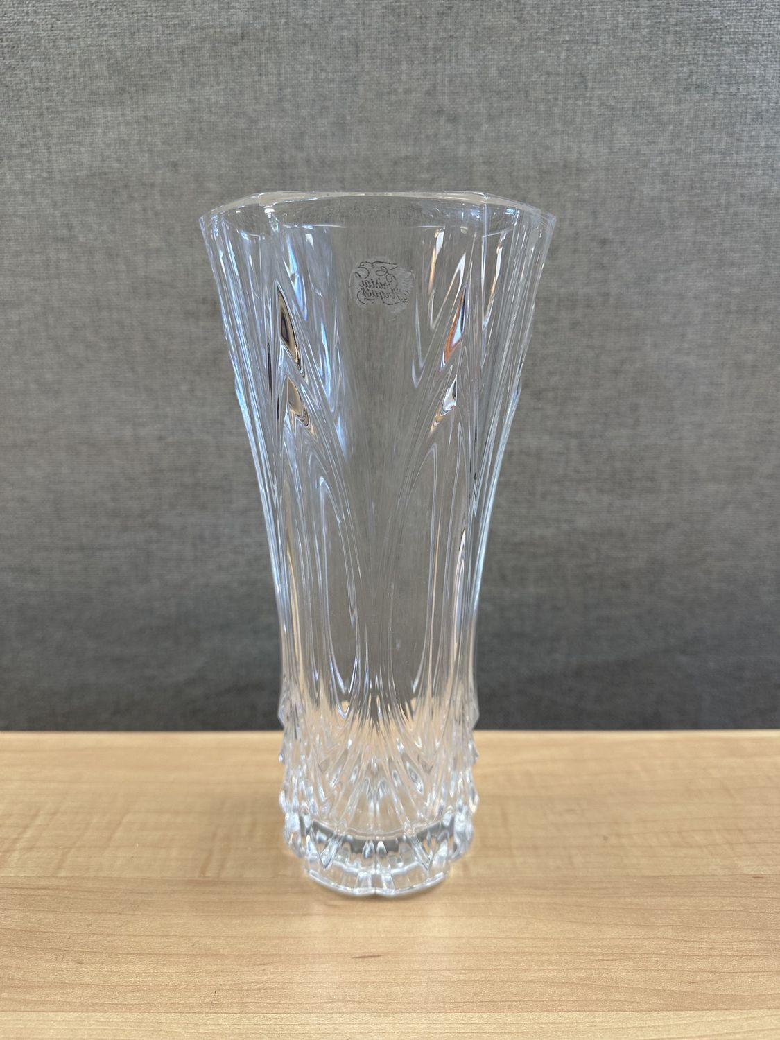 Crystal. France. Cristal D&#39;Arques. Chatelet 6-Sided Weighted Crystal Vase. 12&quot;H