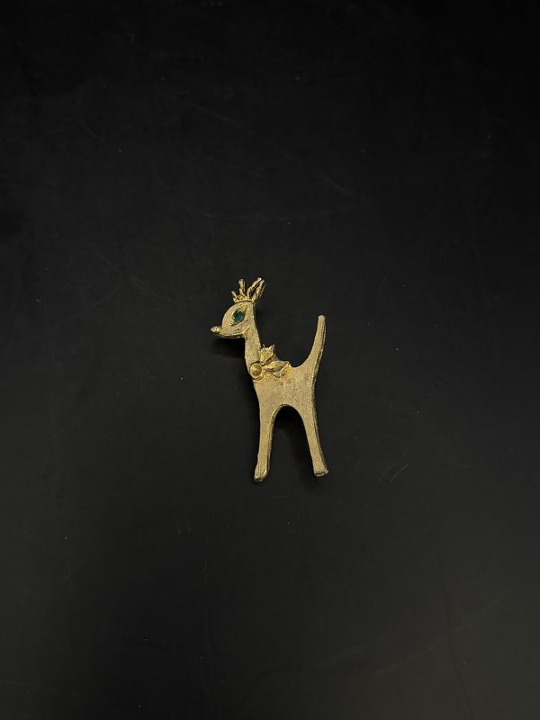 Jewelry. Pin. Gold Reindeer w/ Green Rhinestone Eye. 1.75&quot;H