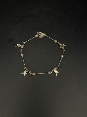 Jewelry. Bracelet. Silver Tone  &amp; Purple Bead w/ Frog Charms. 3"W