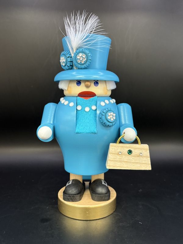 Nutcracker. Germany. Richard Glässer. Queen Elizabeth, Troll. 8&quot;H