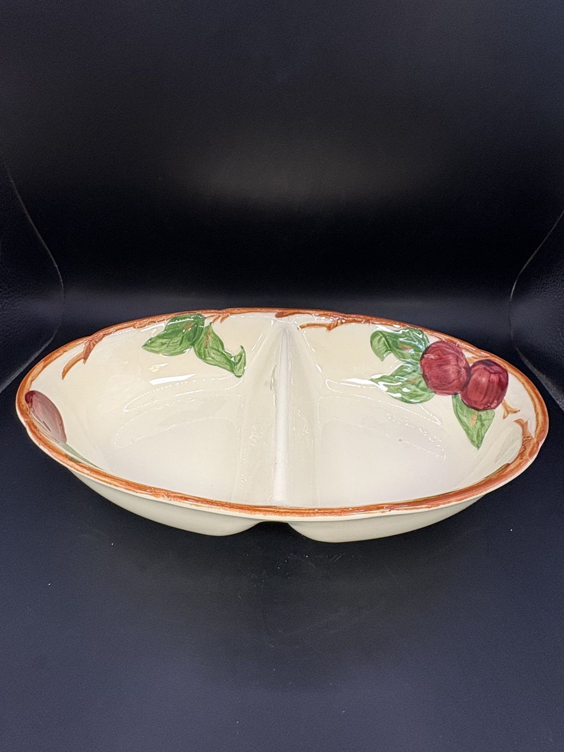 Ceramic. USA. Franciscan. Apple Pattern. Divided Oval Serving Dish. 1949-1953. 10.88&quot; W
