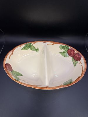 Ceramic. USA. Franciscan. Apple Pattern. Divided Oval Serving Dish. 1949-1953. 10.88" W