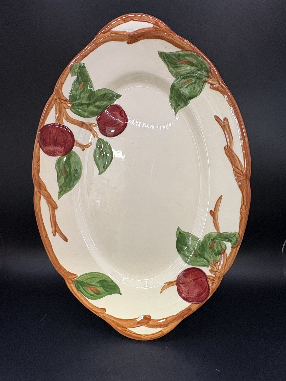 Ceramic. USA. Franciscan. Apple Pattern. Plate (Oval Serving Plate). 1949-1953. 12.63&quot; W