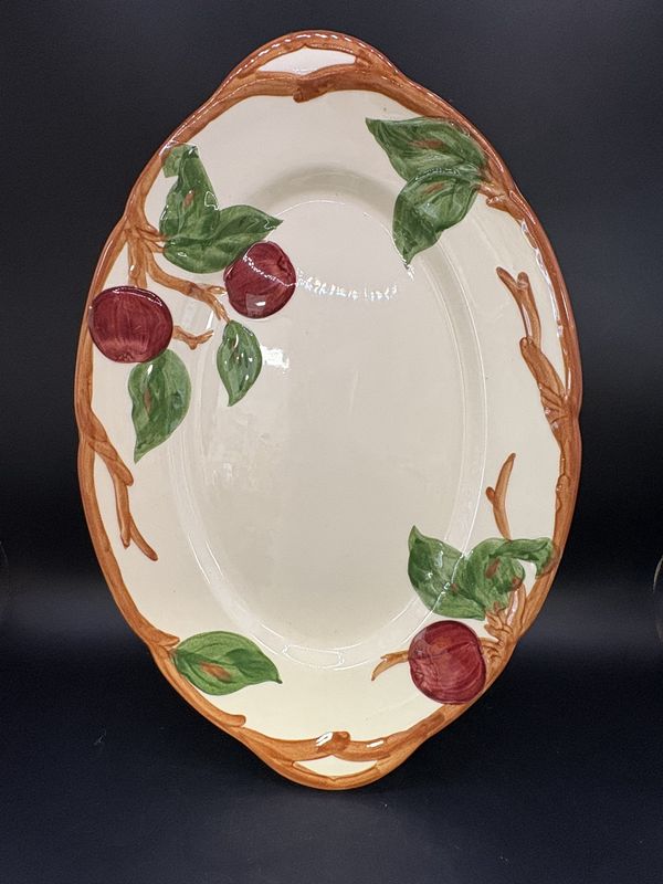 Ceramic. USA. Franciscan. Apple Pattern. Plate (Oval Serving Plate). 1949-1953. 12.63&quot; W