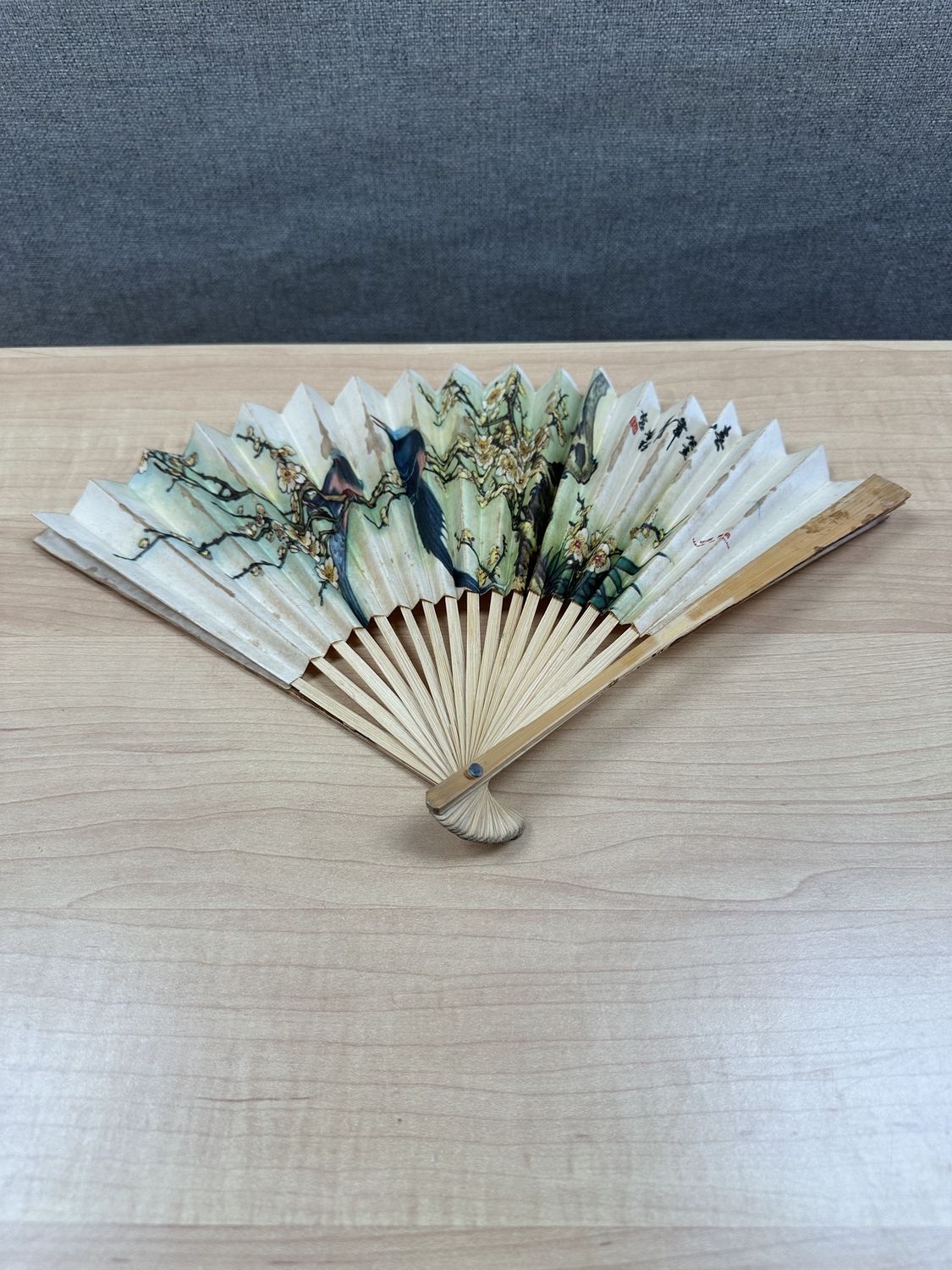 Asian Decor. China. Japanese Fan, Vintage. Bamboo Handle. Image of Birds &amp; Flowers. 9&quot;H