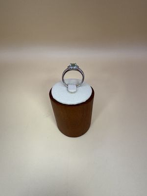 Jewelry. Thailand. Ring. Sterling Silver. Peridot Stone. Cushion Cut. Size: 6.75