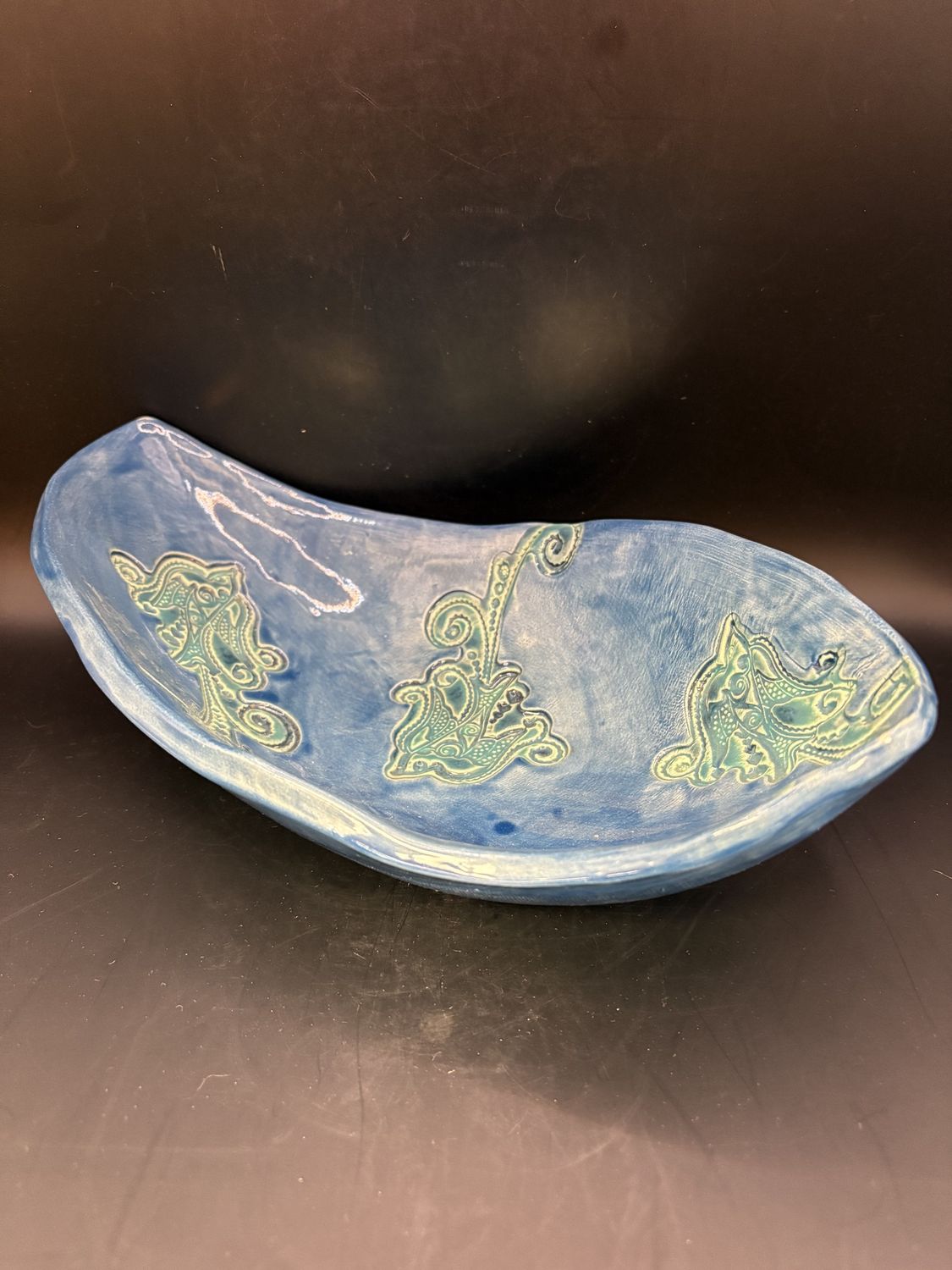 Pottery. USA. Clark. Blue and Green Oval Dish. 11&quot;W