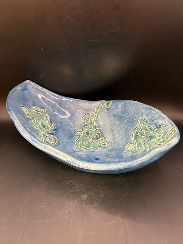 Pottery. USA. Clark. Blue and Green Oval Dish. 11&quot;W