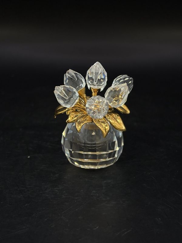 Figurine. Austria. Swarovski. Crystal #210824. Tulips Flacon. 2&quot;H