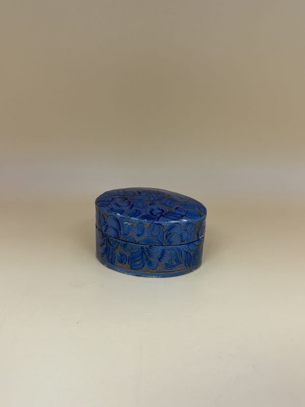 Wooden Pill Box. England. Oval Shape. Blue w/ Golden Flower Pattern. Lacquer Finish. 2.38&quot;W