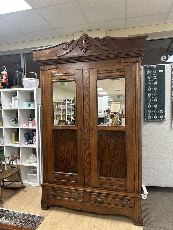 Furniture. USA. Oversized Oak Wardrobe w/Metal Clothing Rod &amp; 2 Drawers. Made in KY. 1880s. 92&quot;H x 53&quot;W x 21&quot;D