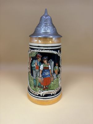 Stein. Germany. Man, Woman, &amp; Child in Field w/ Text on Sides "Macht nie lebens mud!" "Bier Lieb und Lied." 7.25"H