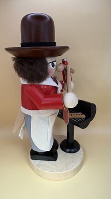 Nutcracker. Germany. Steinbach. BBQ Bill. NEW with Original Box. 11.8"H