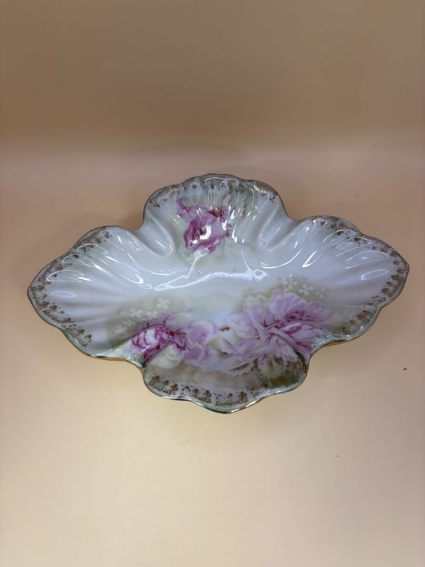 Porcelain. England. Lefton. Small Scalloped Dish. Green with Pink Florals. Antique. 7.5&quot;W