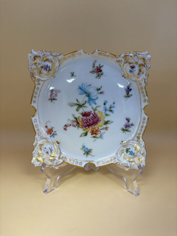 Porcelain. Austria. Leonard. Small Tray w/Gold and Floral Details. 5&quot;W
